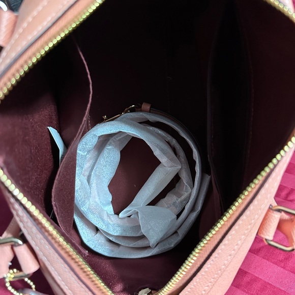 COACH Rowan Satchel - Picture 4 of 9